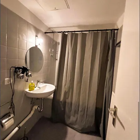Appartement Messe Flat , 2 Beds , And Bright
